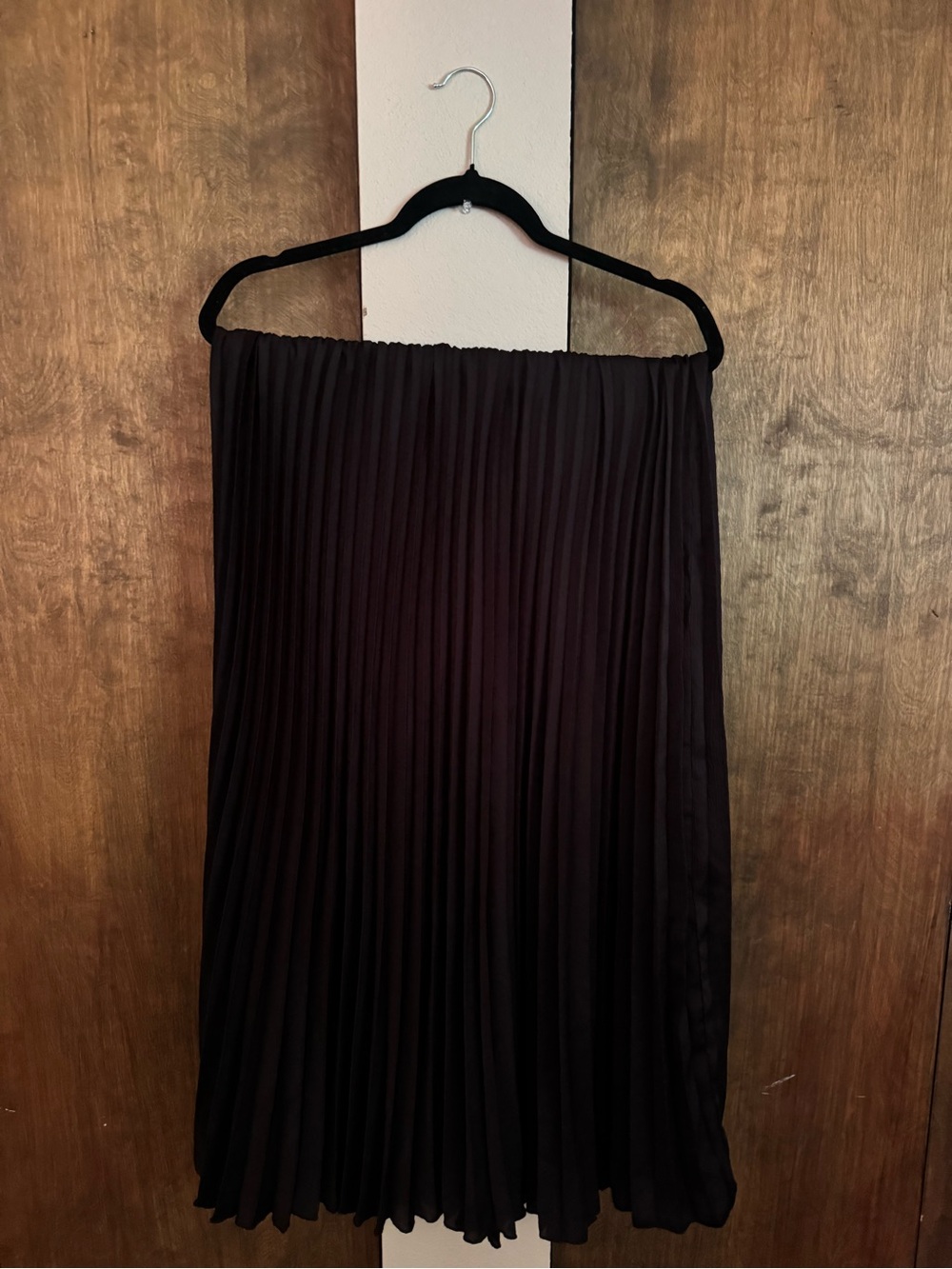 Pleated Black Midi Skirt
